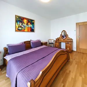 006 Angel Apartment Prag